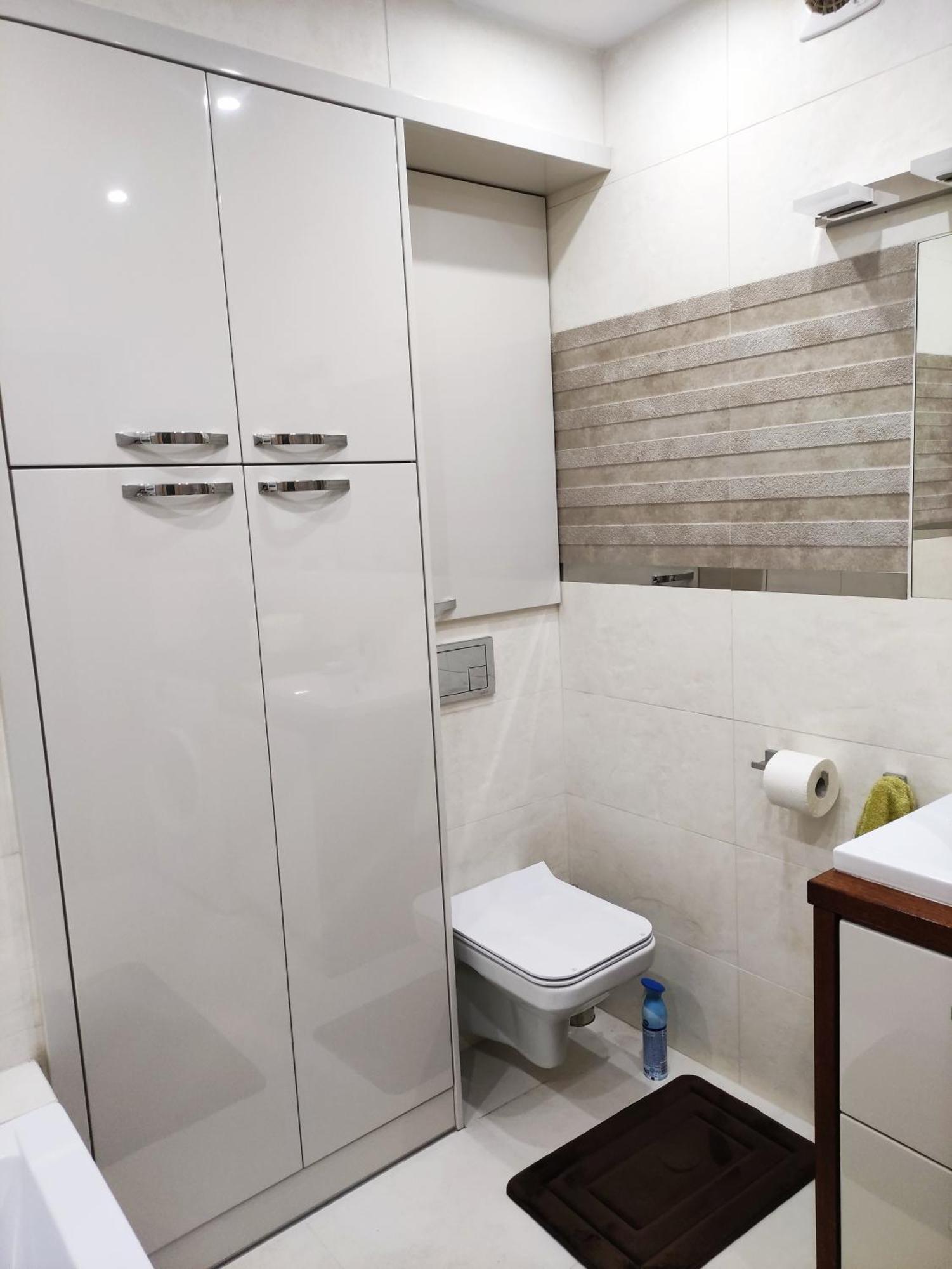 White Lily Apartment