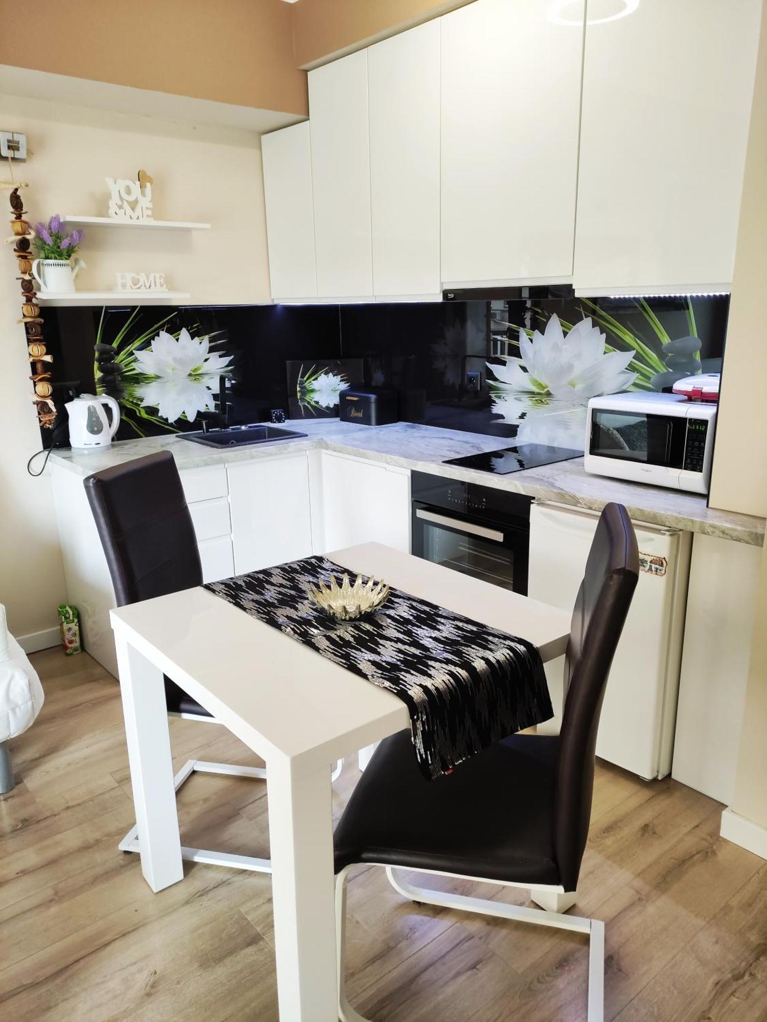 White Lily Apartment